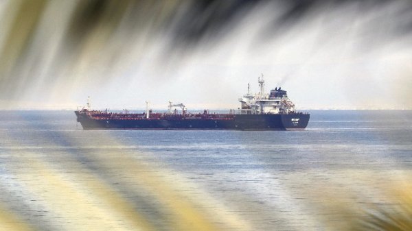 伊朗前外长：美国不能对伊朗发号施令